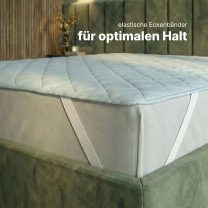 TopCool Matratzenauflage mit elastischen Eckbändern, sicher auf der Matratze befestigt für optimalen Halt ohne Verrutschen